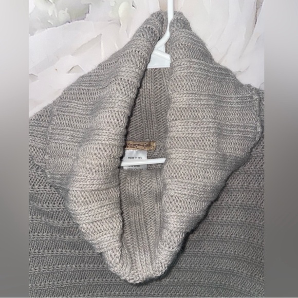COCOGIO Poncho Sweater Wool Alpaca
Blend Grey Made In Italy One Size (M-L) - Picture 2 of 5